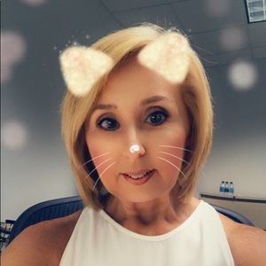 Meet your Posher, Tina
